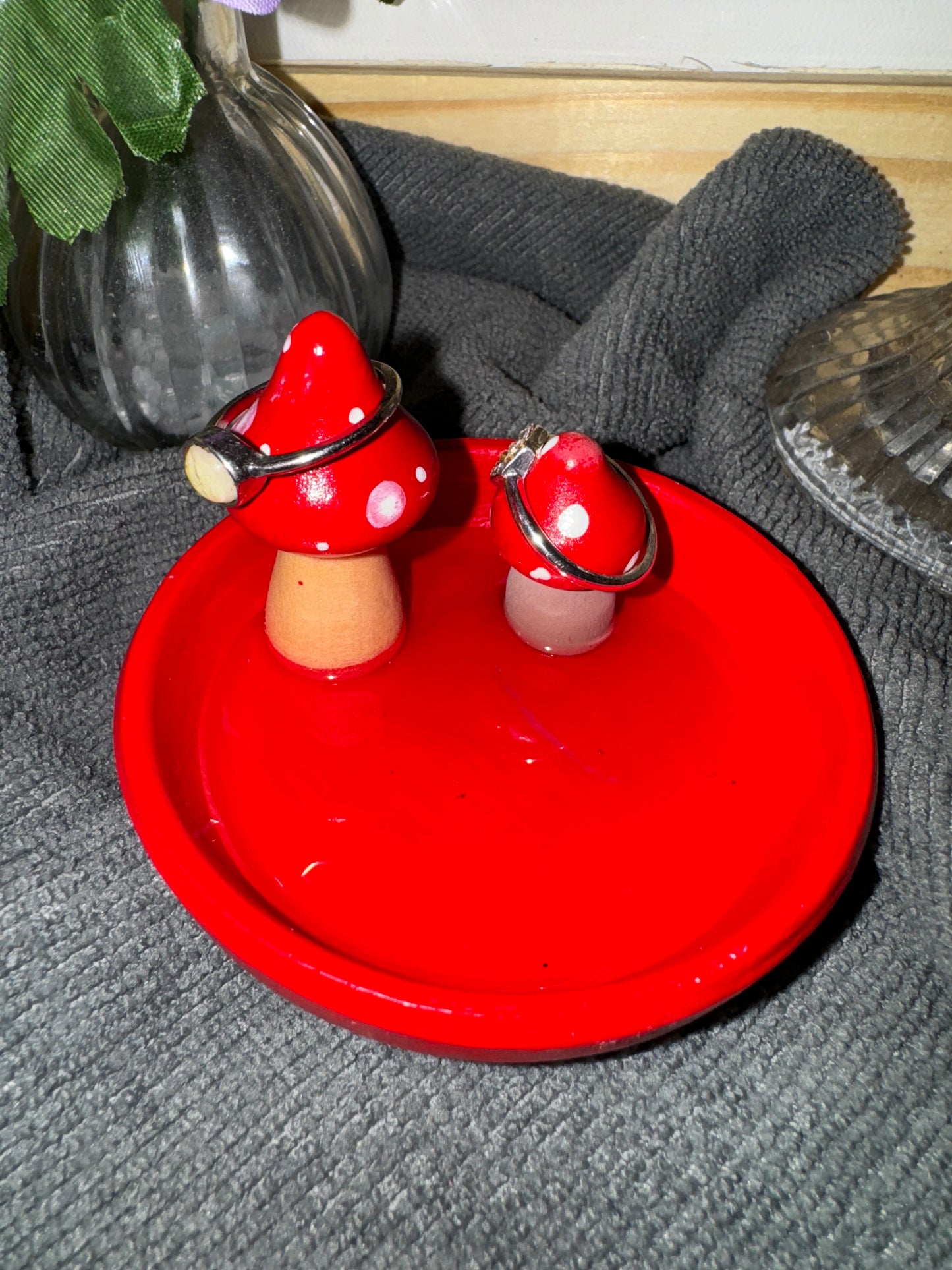 Mushroom Ring Dish